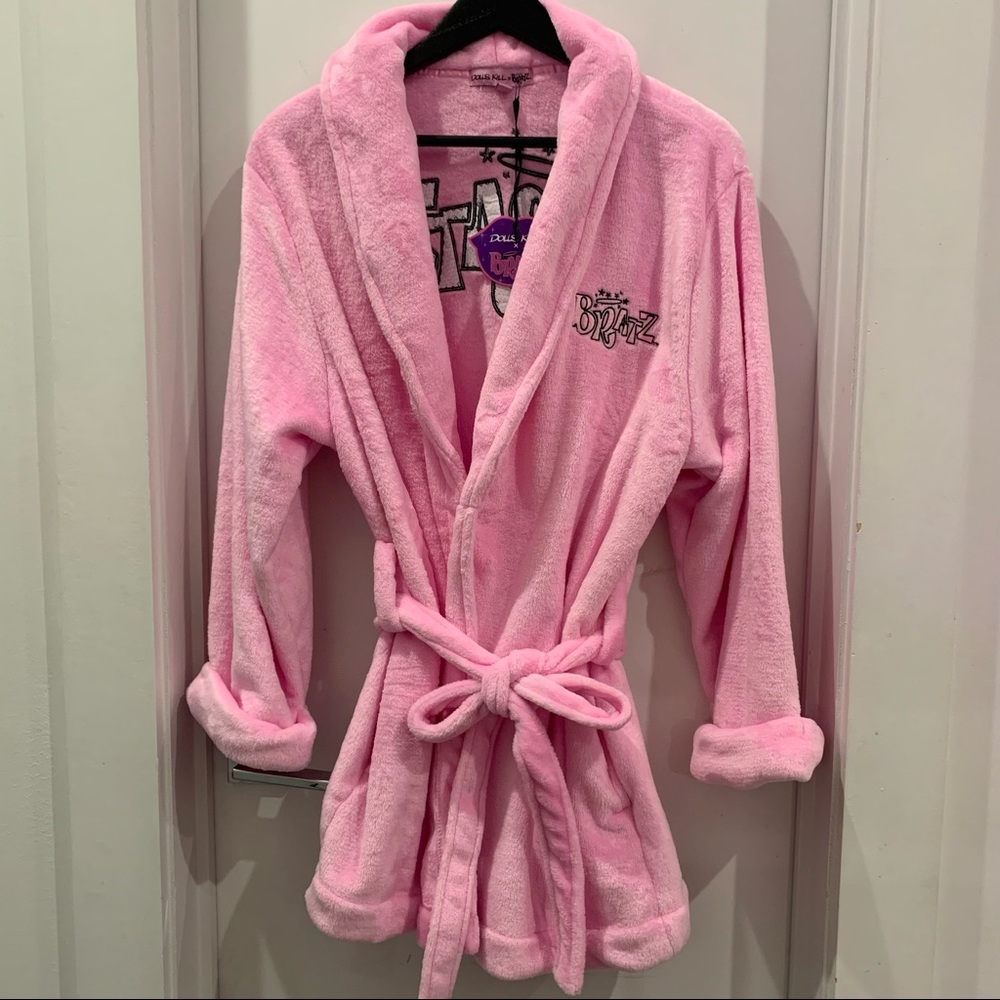 Dolls Kill x Bratz Beauty Rest Robe